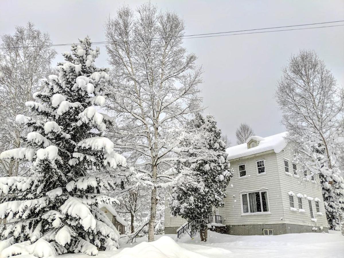 Chalet Banff - 6 Bedroom 6 Bathroom Ski Lodge Niseko Exterior foto